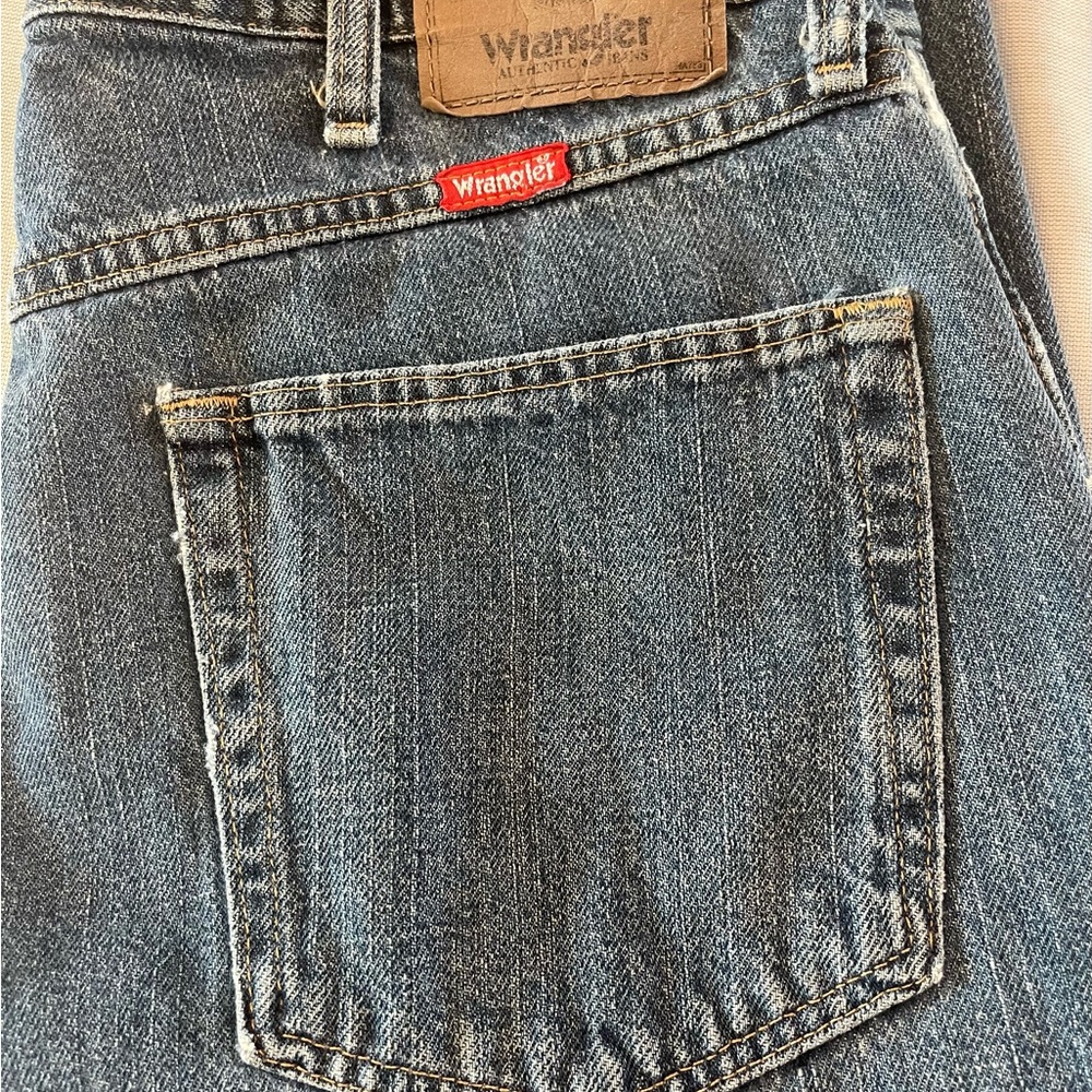 Wrangler Men's Regular Fit Jeans 34x29 Pockets 100%Cotton Blue Distressed - Picture 6 of 7